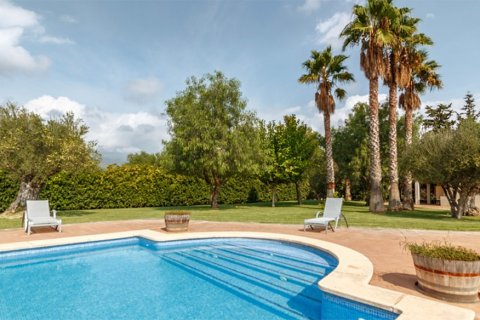 Villa en Algorfa, Alicante, España 4 dormitorios, 375 m2 No. 198843