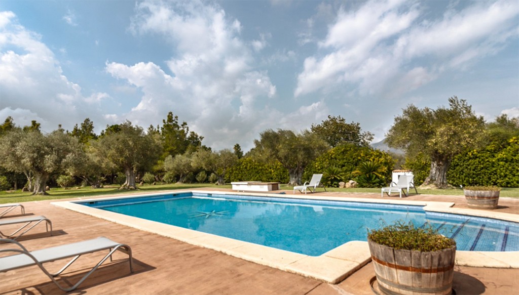 Villa en Algorfa, Alicante, España 4 dormitorios, 375 m2 No. 198843
