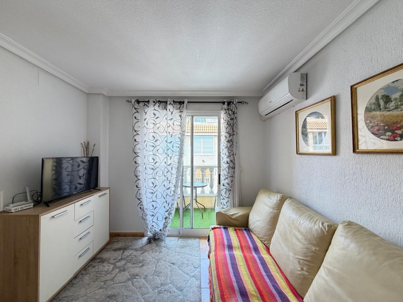 Dzīvoklis Torrevieja, Alicante, Spānijā 2 istabas, 58 m2 Nr. 197896
