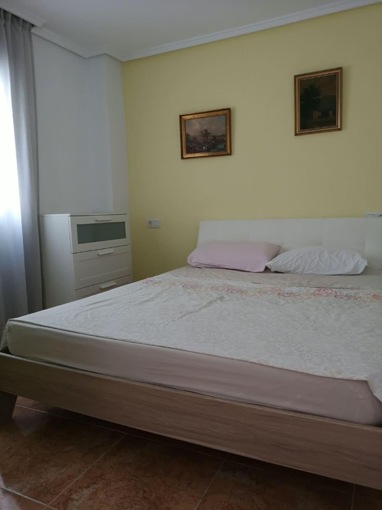 Apartment à Torrevieja, Alicante, Espagne 2 chambres, 58 m2 No. 197896