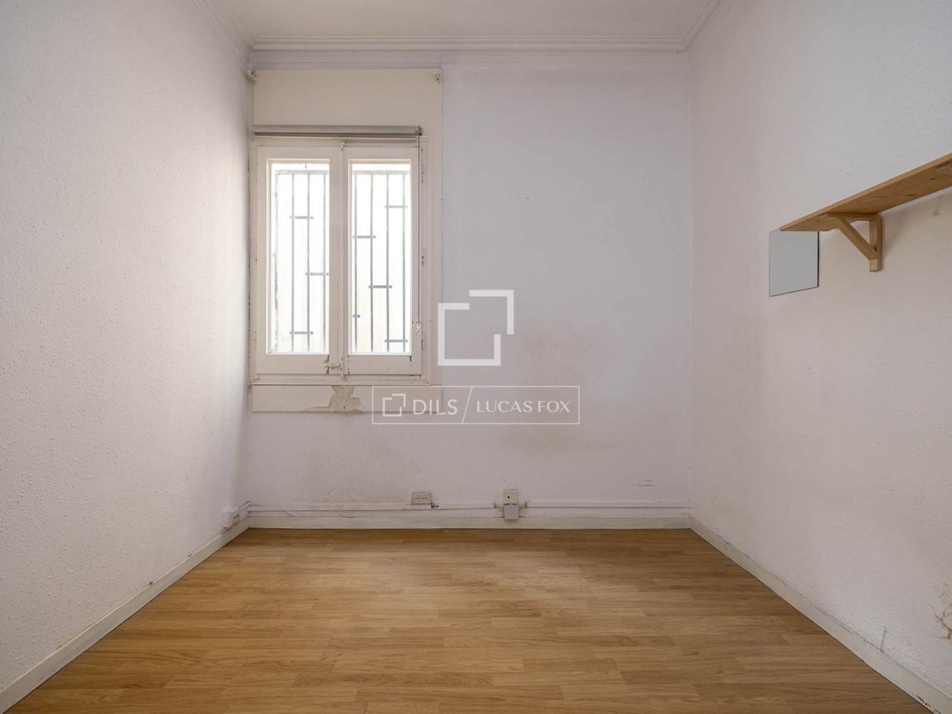 Apartment à Barcelona, Espagne 5 chambres, 130 m2 No. 200010