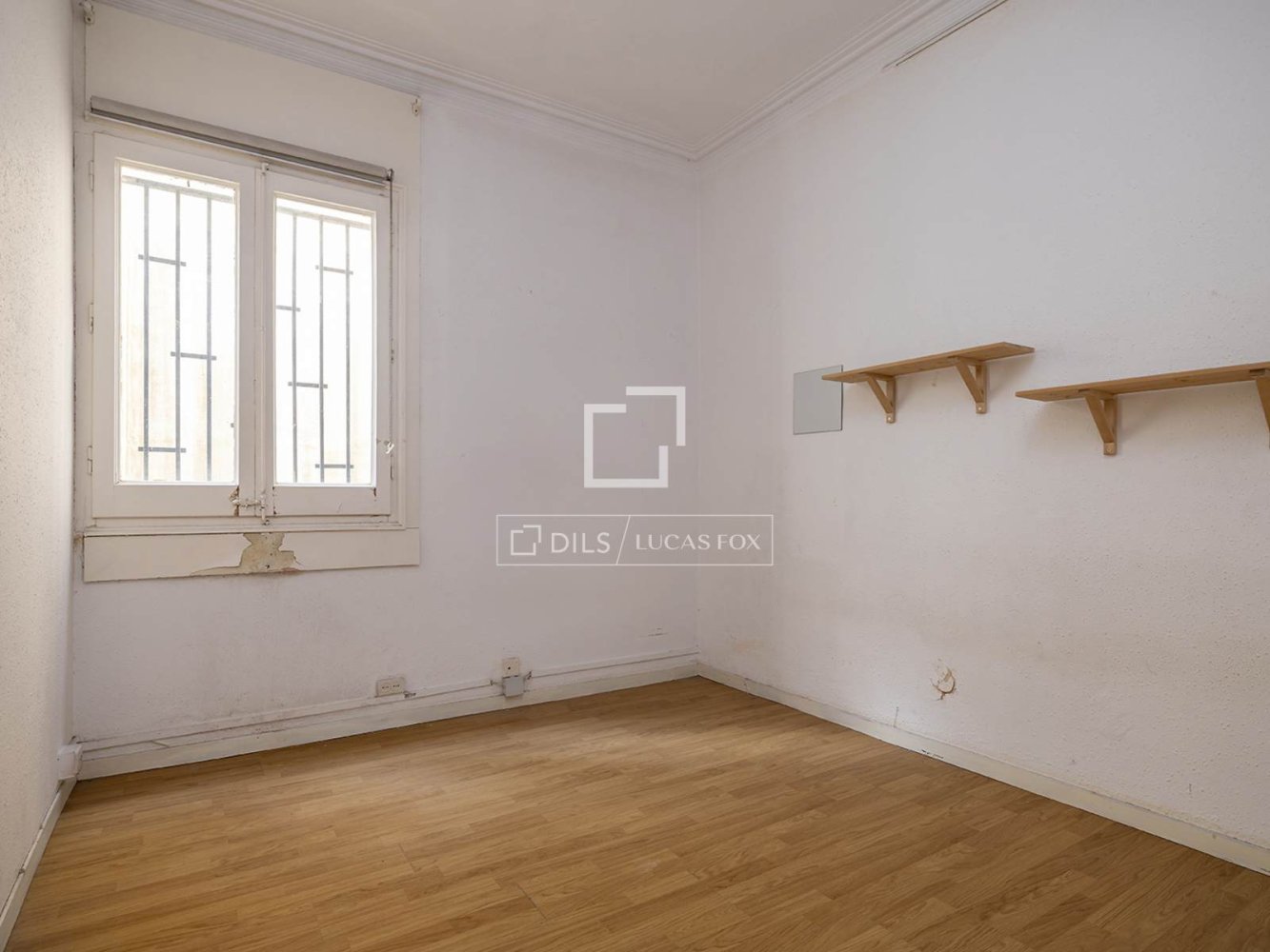 Apartment à Barcelona, Espagne 5 chambres, 130 m2 No. 200010