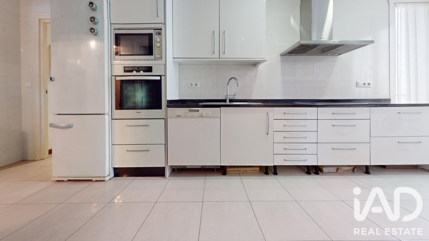 Apartament w Madrid, Hiszpania 5 sypialni, 207 mkw. nr 197859