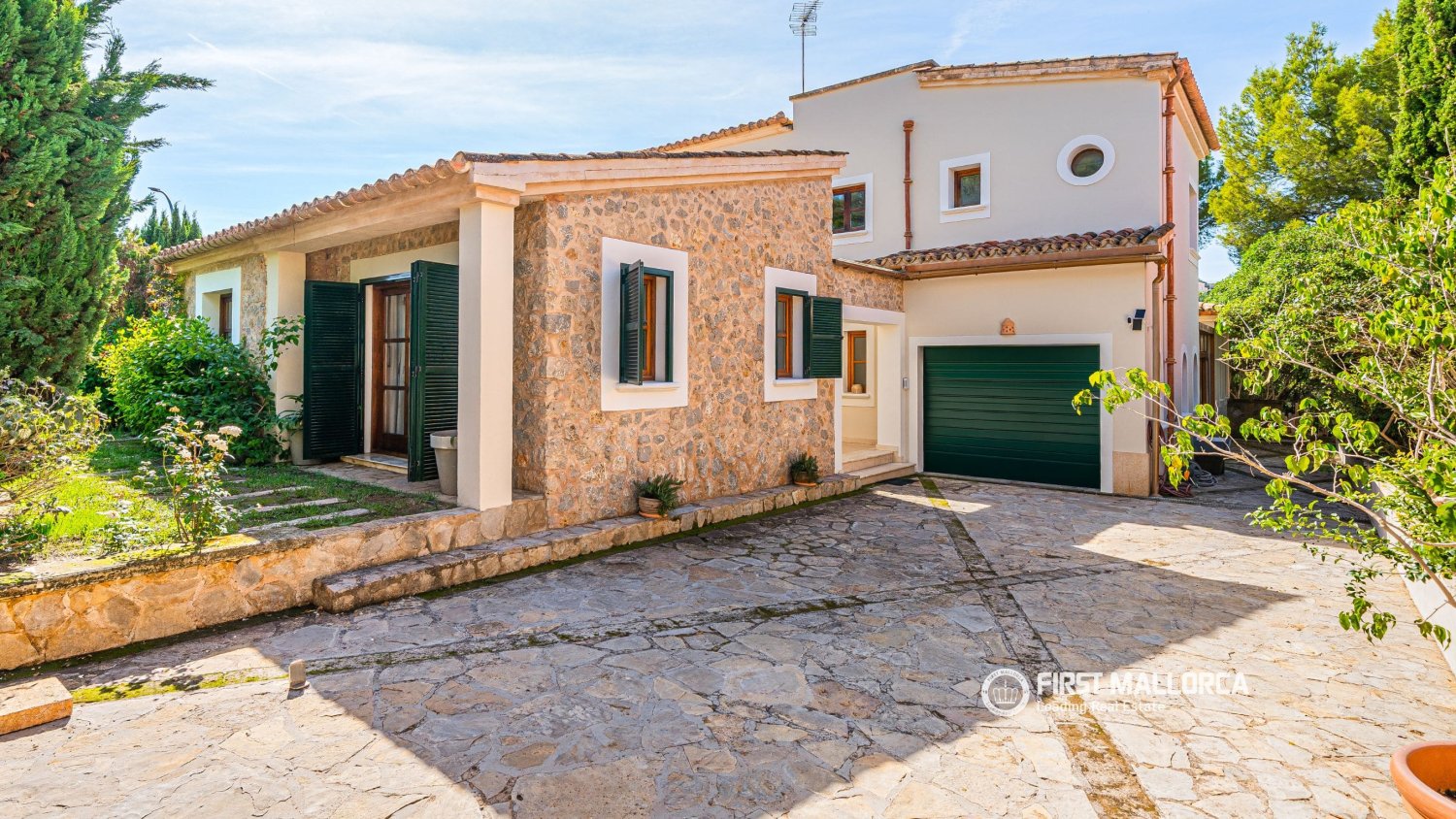 Villa in Nova Santa Ponsa, Mallorca, Spanien 4 Schlafzimmer, 310 m2 Nr. 199685