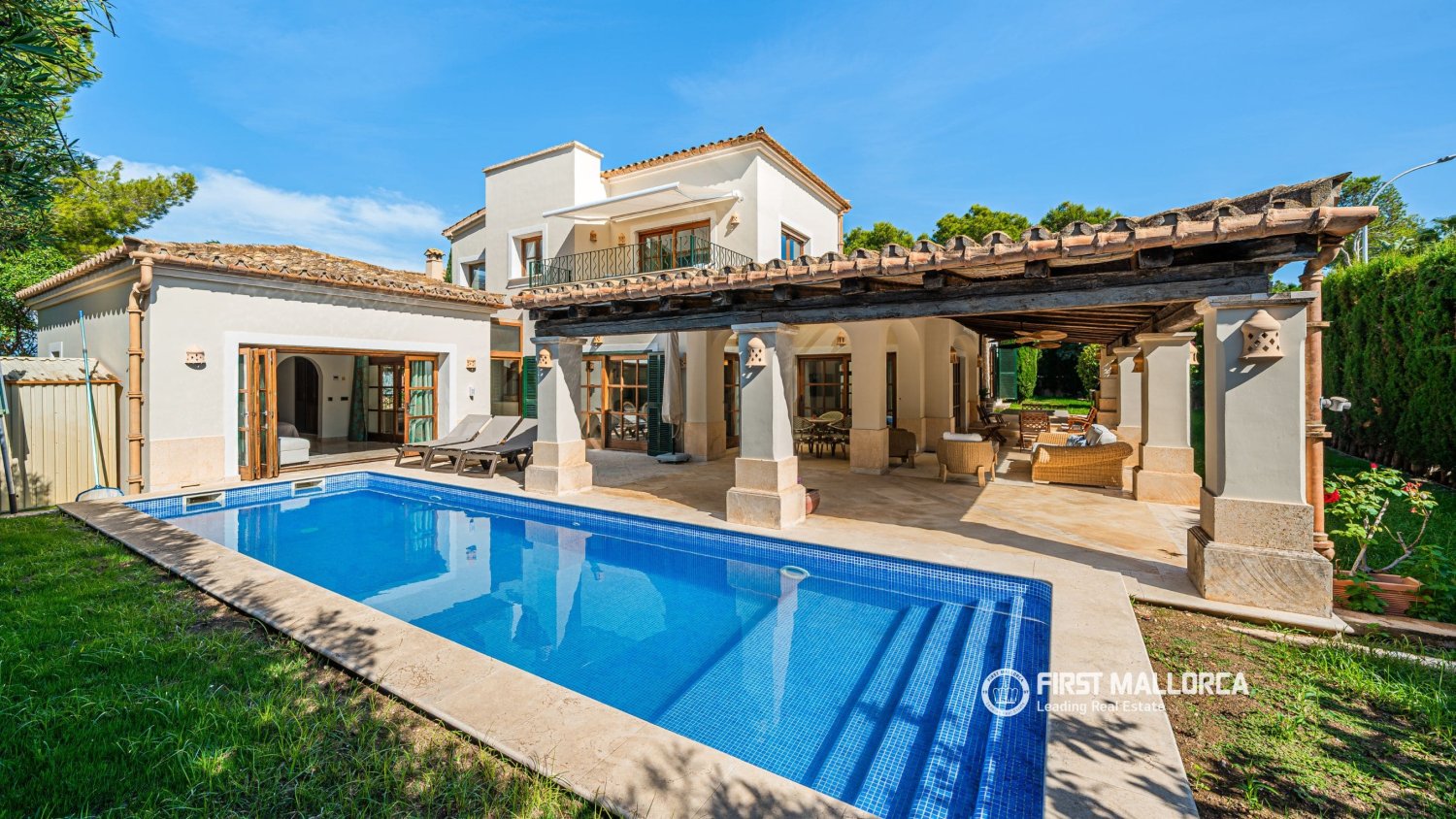 Villa in Nova Santa Ponsa, Mallorca, Spanien 4 Schlafzimmer, 310 m2 Nr. 199685