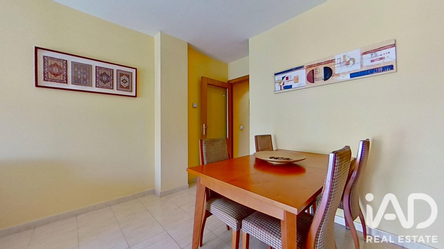 Dzīvoklis El Vendrell, Tarragona, Spānijā 3 istabas, 108 m2 Nr. 197812