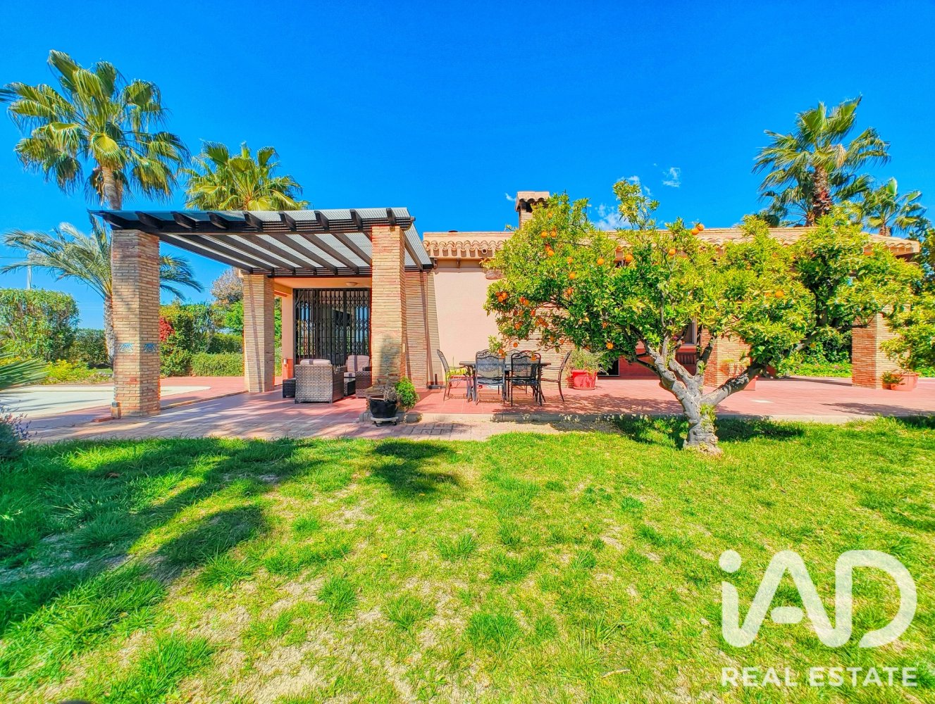 Сasa en Elche, Alicante, España 5 dormitorios, 386 m2 No. 197762