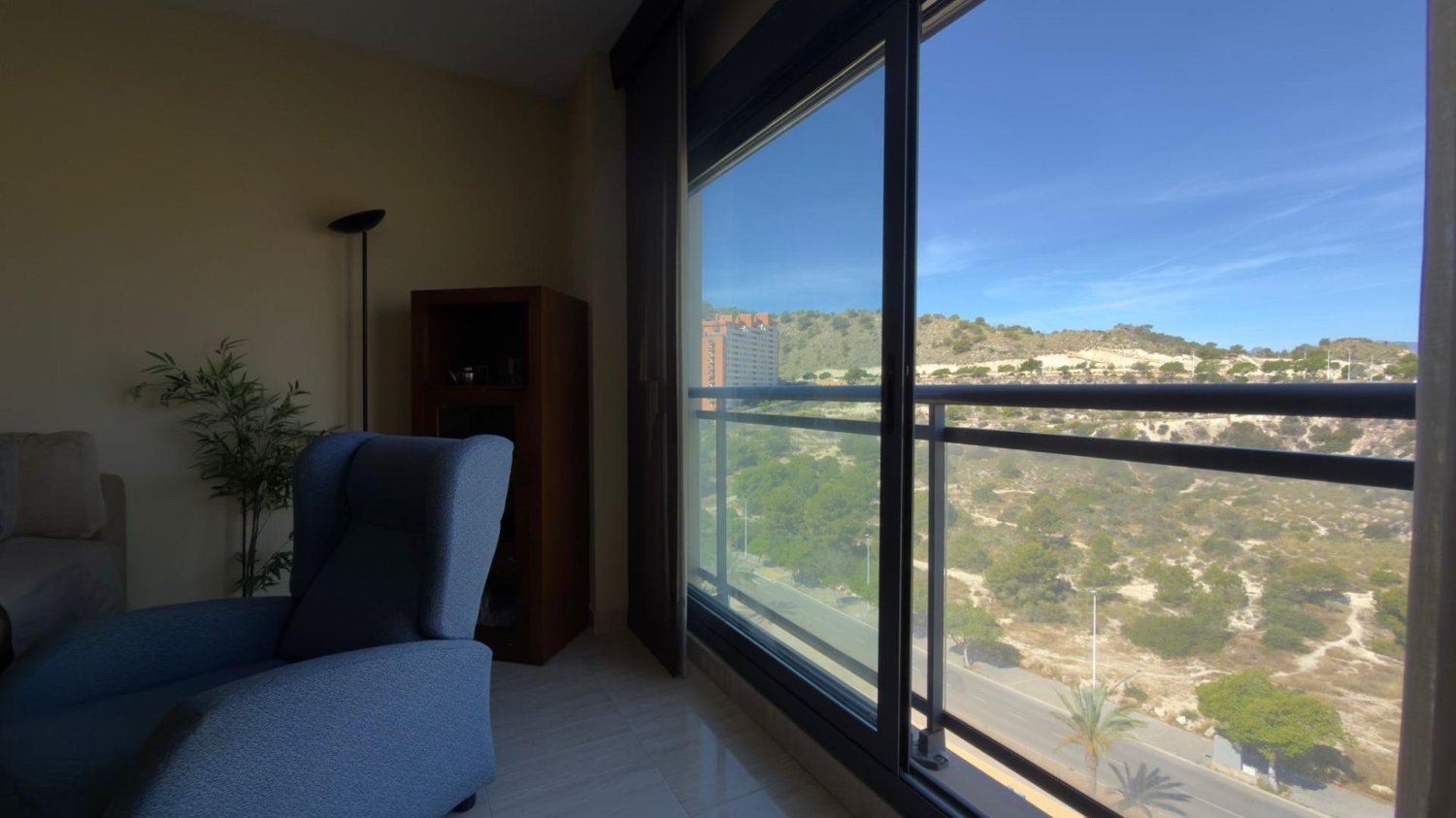 Apartamento en Finestrat, Alicante, España 2 dormitorios, 99 m2 No. 168364