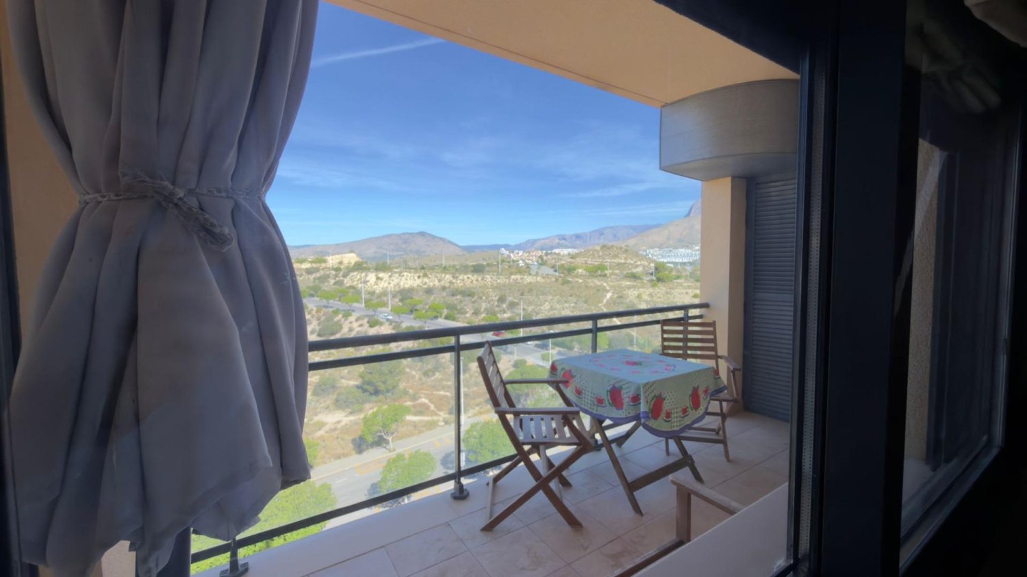 Apartamento en Finestrat, Alicante, España 2 dormitorios, 99 m2 No. 168364