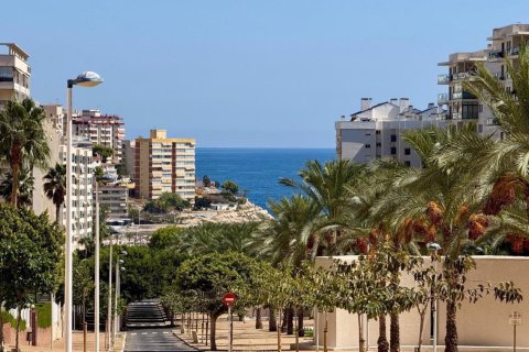 Apartamento en Finestrat, Alicante, España 2 dormitorios, 99 m2 No. 168364