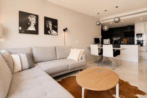 Apartment à Alicante, Espagne 2 chambres, 112 m2 No. 198437