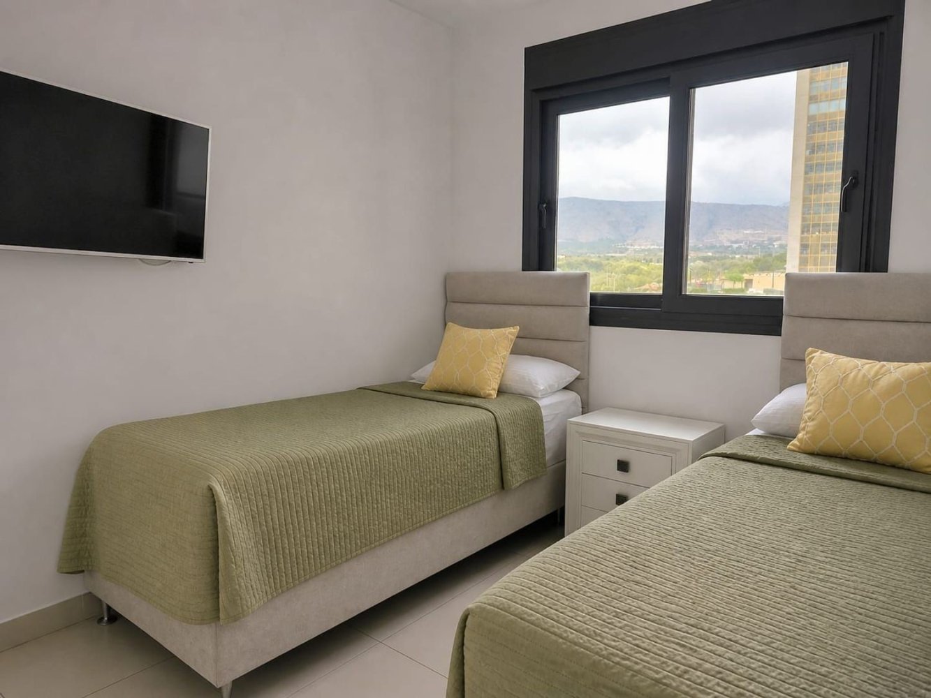 Apartamento en Benidorm, Alicante, España 2 dormitorios, 113 m2 No. 197965