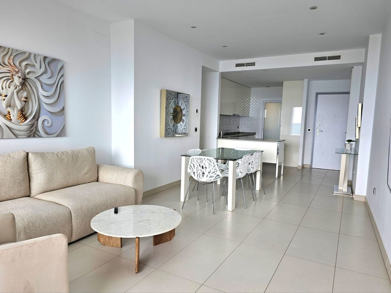 Apartamento en Benidorm, Alicante, España 2 dormitorios, 113 m2 No. 197965