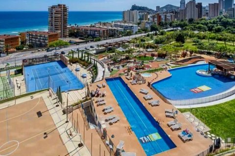Apartamento en Benidorm, Alicante, España 2 dormitorios, 113 m2 No. 197965
