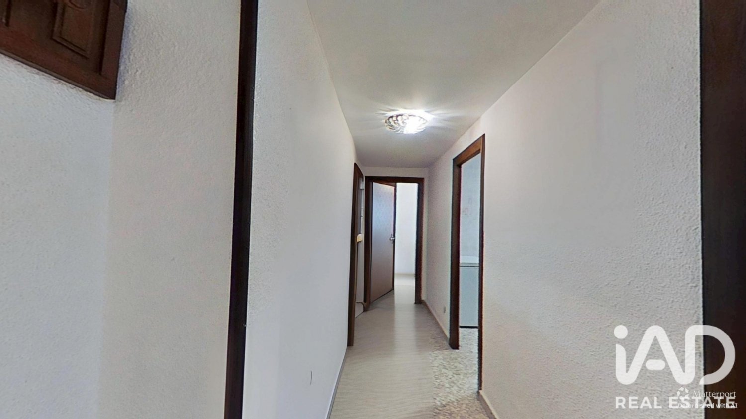 Apartment in Zaragoza, Spain 2 bedrooms, 58 sq.m. No. 197760