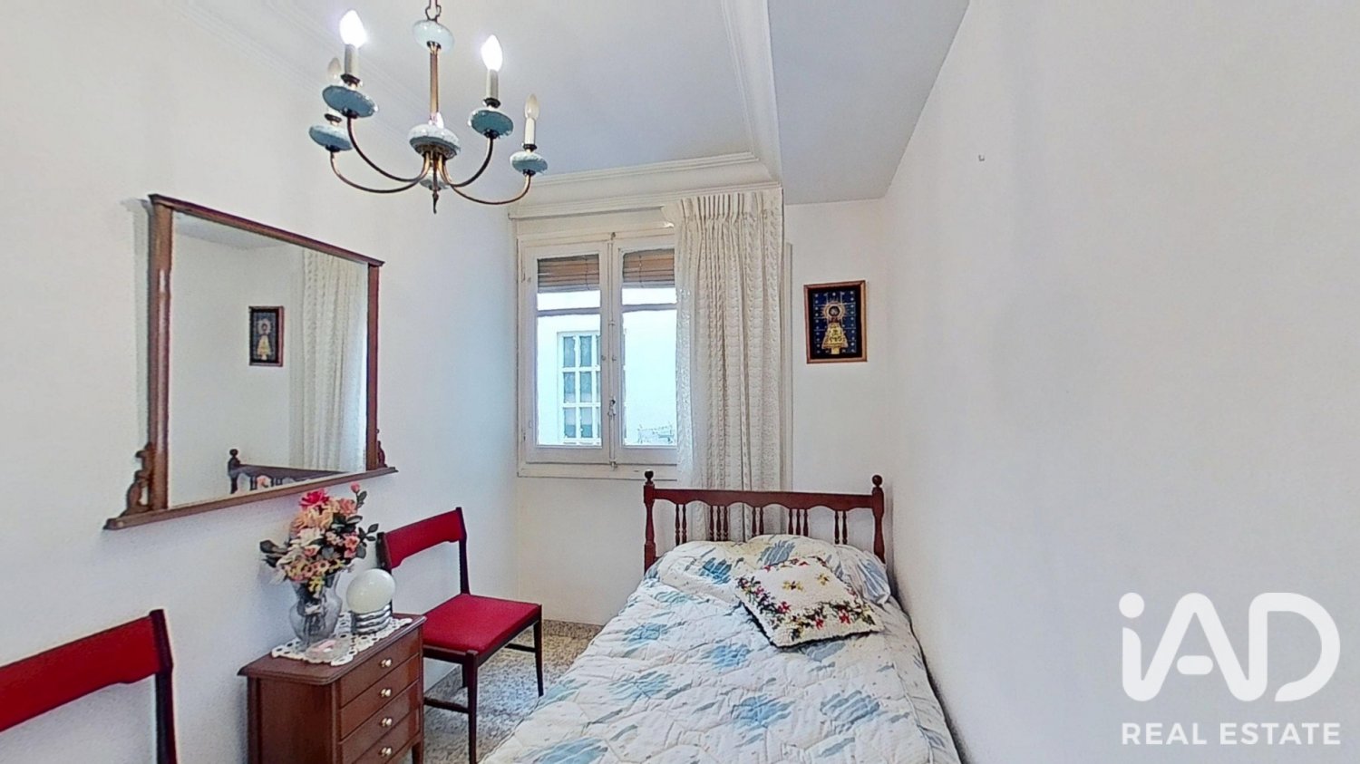 Apartment in Zaragoza, Spain 2 bedrooms, 58 sq.m. No. 197760