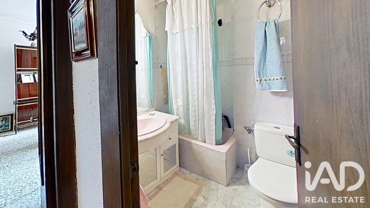 Apartment in Zaragoza, Spain 2 bedrooms, 58 sq.m. No. 197760
