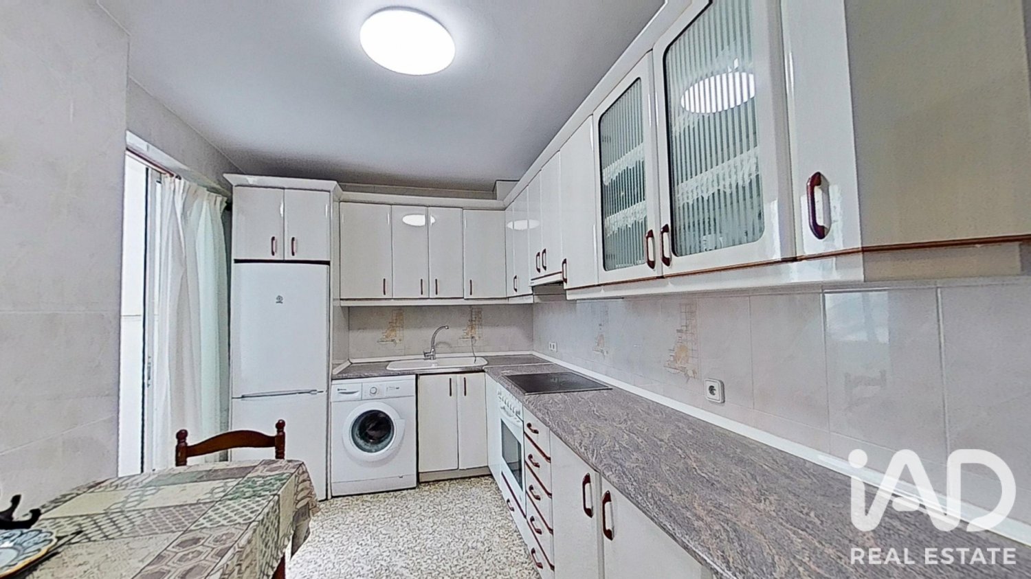 Apartment in Zaragoza, Spain 2 bedrooms, 58 sq.m. No. 197760