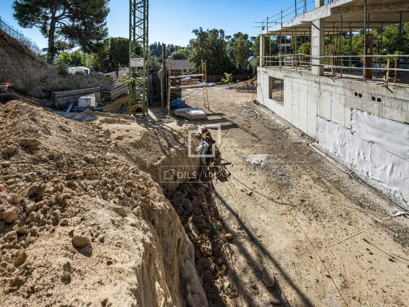 Land plot in Bellaterra, Barcelona, Spain 6 bedrooms, 471 sq.m. No. 199166