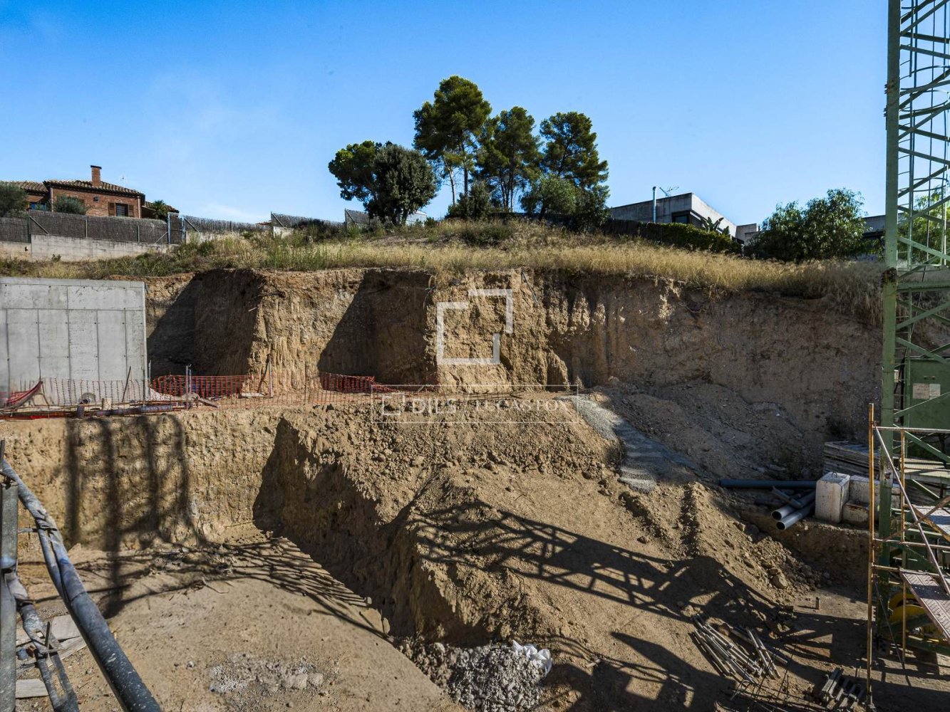 Land plot in Bellaterra, Barcelona, Spain 6 bedrooms, 471 sq.m. No. 199166