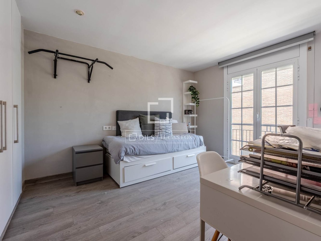 Villa in Esplugues de Llobregat, Barcelona, Spain 5 bedrooms, 354 sq.m. No. 195620