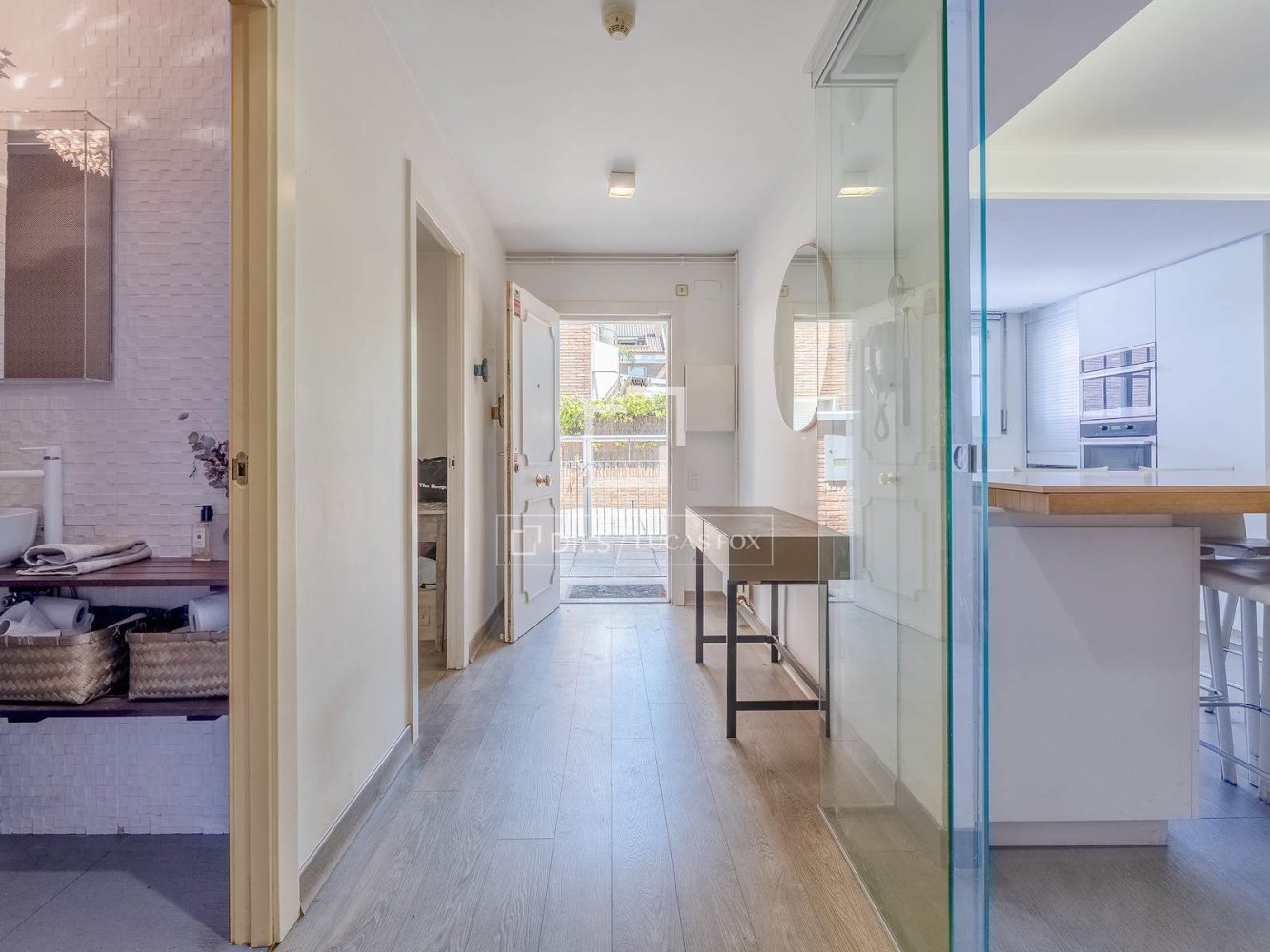 Villa in Esplugues de Llobregat, Barcelona, Spain 5 bedrooms, 354 sq.m. No. 195620