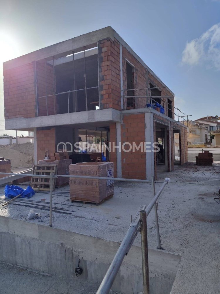 Villa in Rojales, Alicante, Spain 3 bedrooms, 167 sq.m. No. 131201