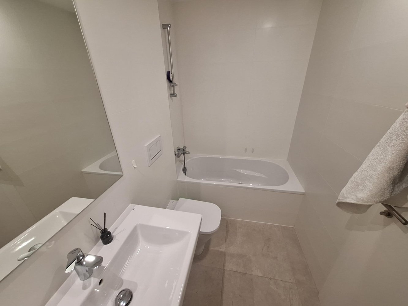 Apartment in San Juan, Alicante, Spain 2 bedrooms, 81 sq.m. No. 197039