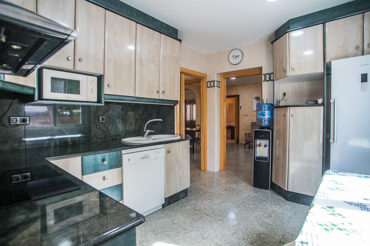 Huvila Orihuela, Alicante, Espanja 7 makuuhuonetta, 505 m2 No. 198036
