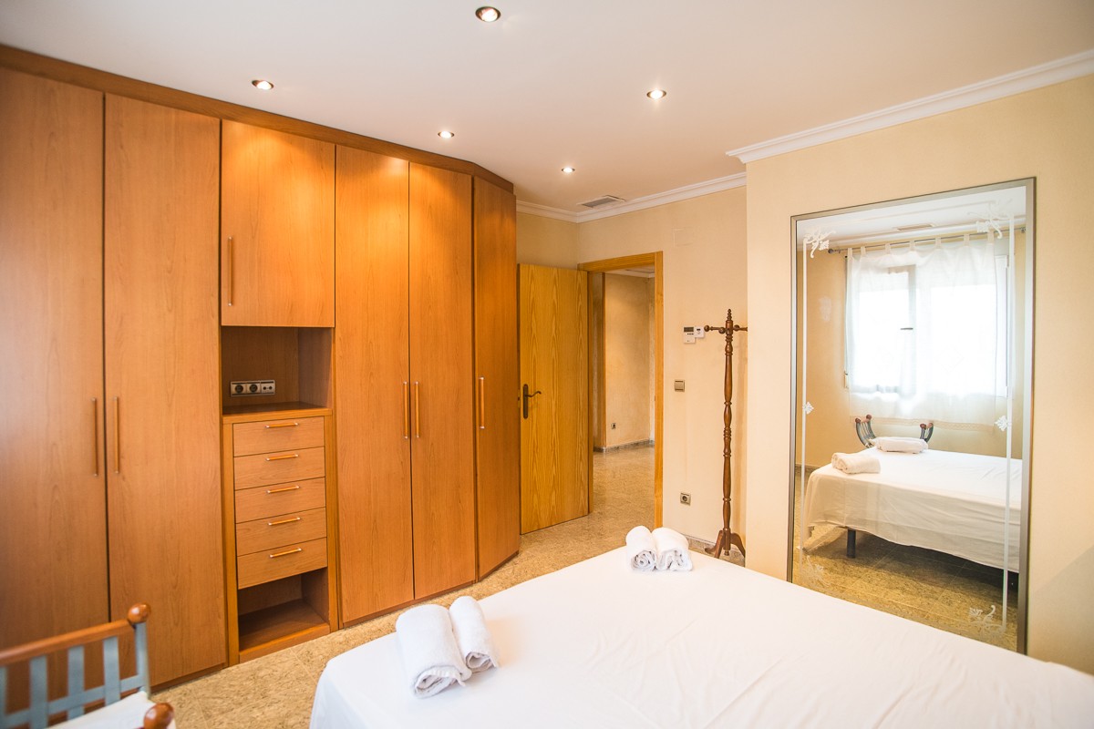 Huvila Orihuela, Alicante, Espanja 7 makuuhuonetta, 505 m2 No. 198036