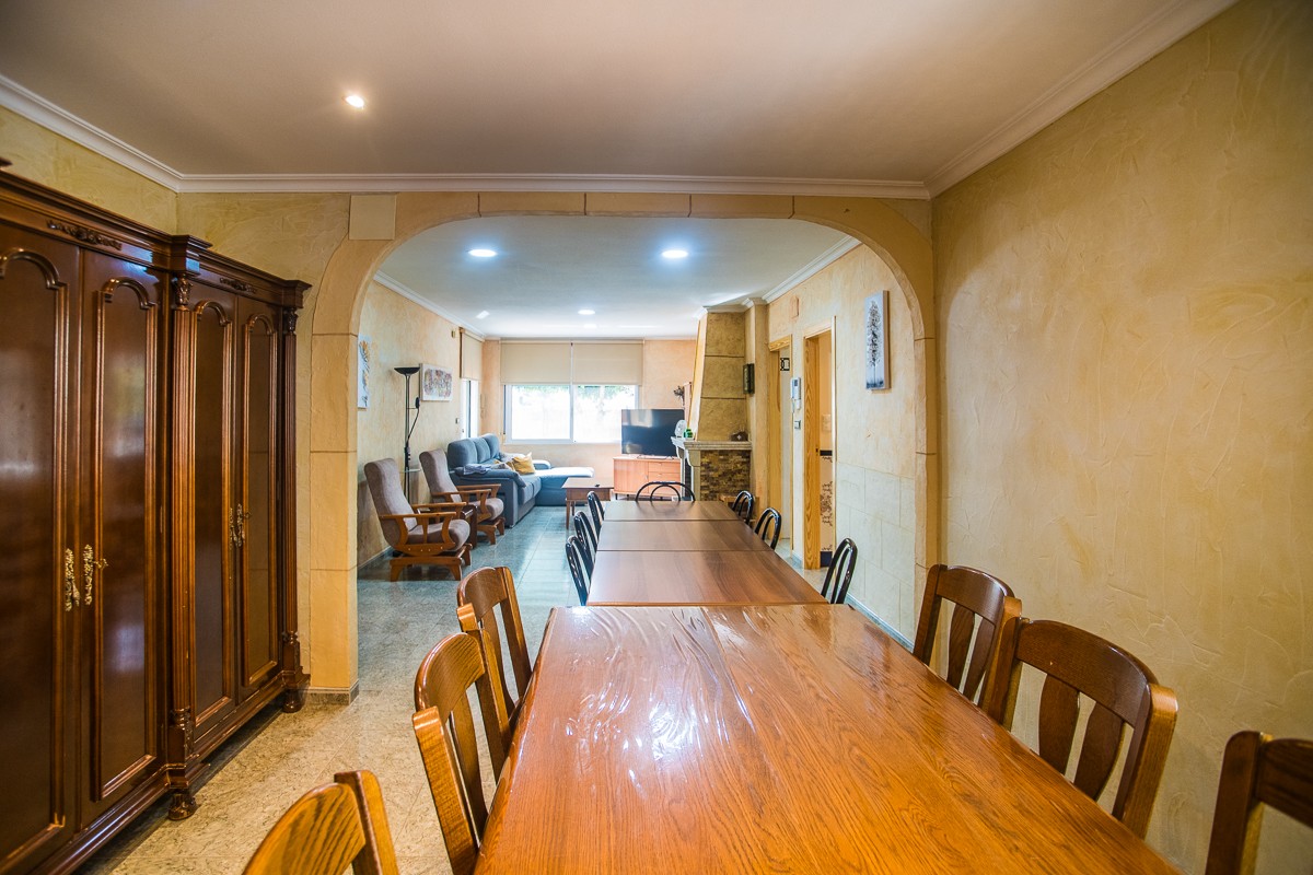Huvila Orihuela, Alicante, Espanja 7 makuuhuonetta, 505 m2 No. 198036