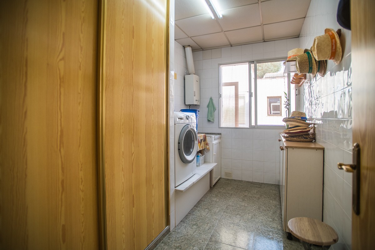 Huvila Orihuela, Alicante, Espanja 7 makuuhuonetta, 505 m2 No. 198036