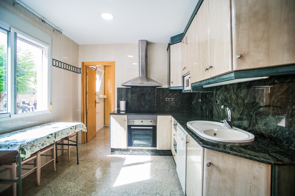Huvila Orihuela, Alicante, Espanja 7 makuuhuonetta, 505 m2 No. 198036