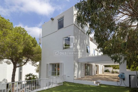 Villa in Barcelona, Spain 5 bedrooms, 443 sq.m. No. 192842