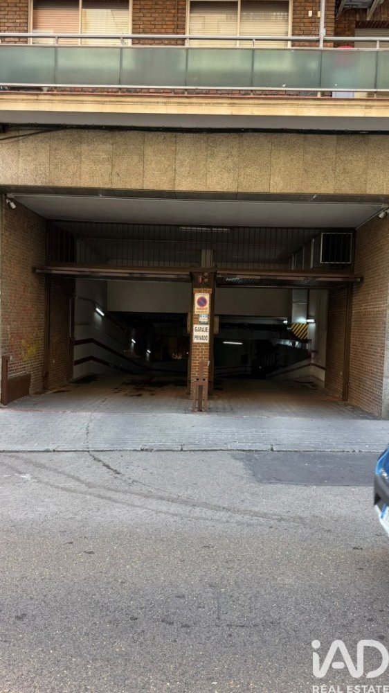 Parking in Madrid, Spain 15 sq.m. No. 199526