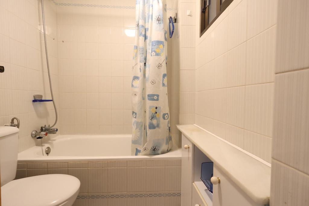 Apartamento en Torrevieja, Alicante, España 24 m2 No. 198756