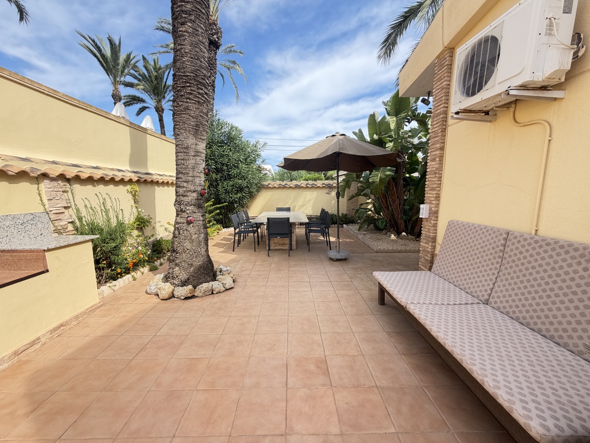 Villa in Cabo Roig, Alicante, Spanien 4 Schlafzimmer, 150 m2 Nr. 199759