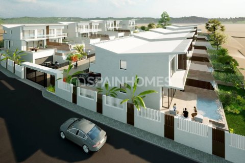 Huvila Mijas, Malaga, Espanja 4 makuuhuonetta, 238 m2 No. 121303