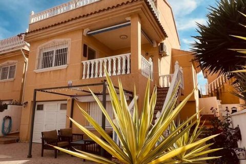 Villa à Villamartin, Alicante, Espagne 3 chambres, 160 m2 No. 198983