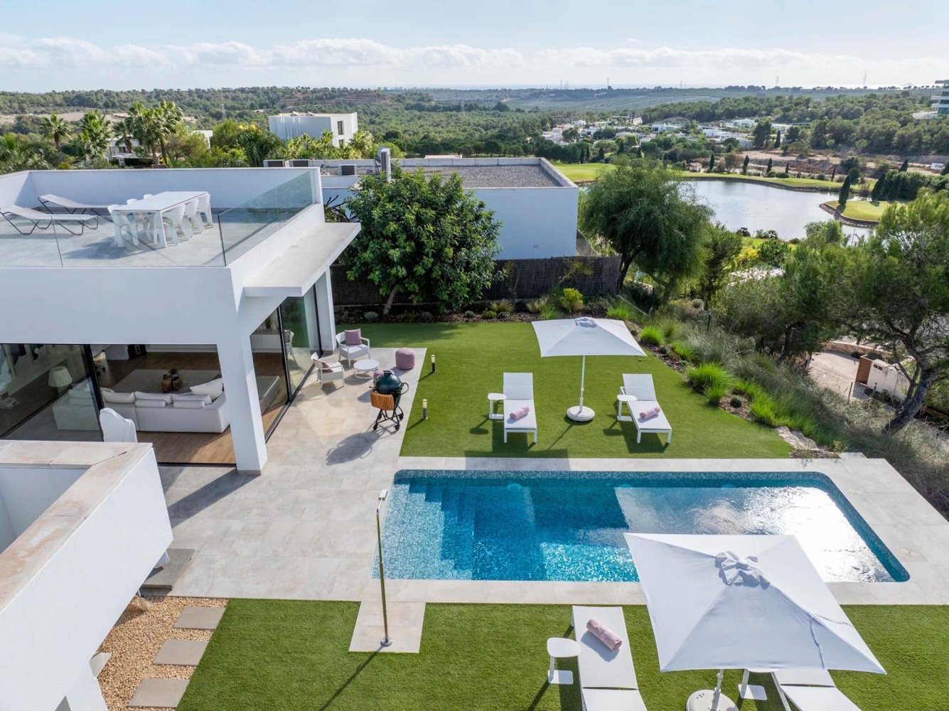 Villa a Orihuela, Alicante, Spagna 3 camere da letto, 191 mq. N° 197216