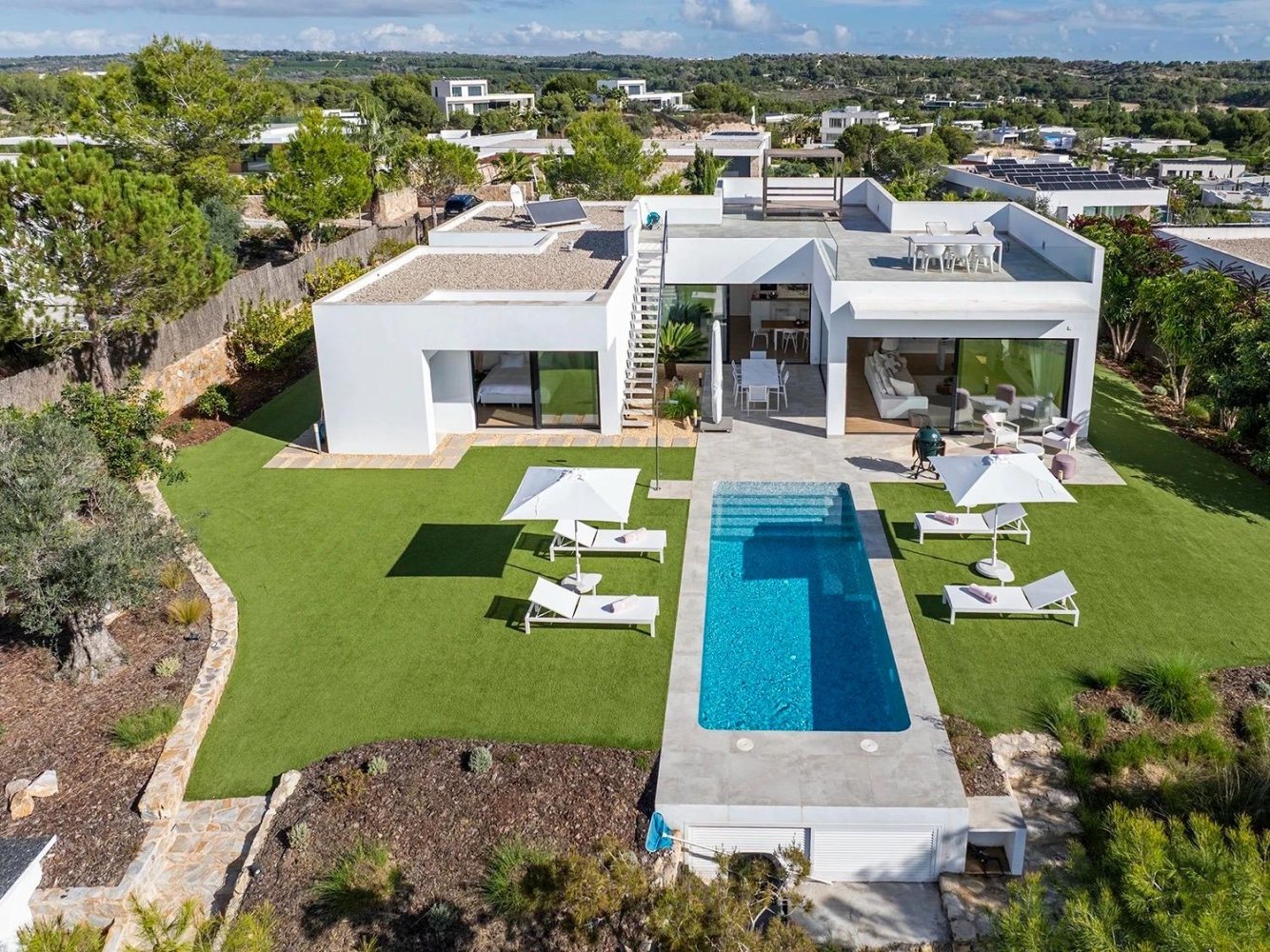Villa a Orihuela, Alicante, Spagna 3 camere da letto, 191 mq. N° 197216