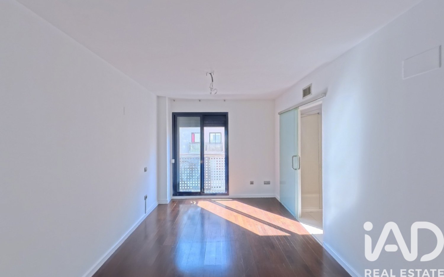 Dzīvoklis Rivas-Vaciamadrid, Madrid, Spānijā 1 istaba, 93 m2 Nr. 197696