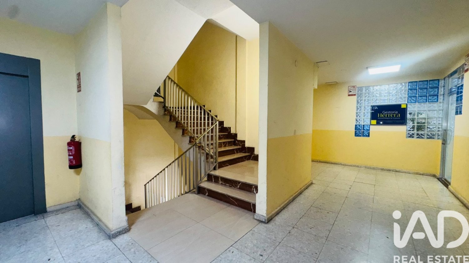 Commercial property in Talavera De La Reina, Toledo, Spain 112 sq.m. No. 199587