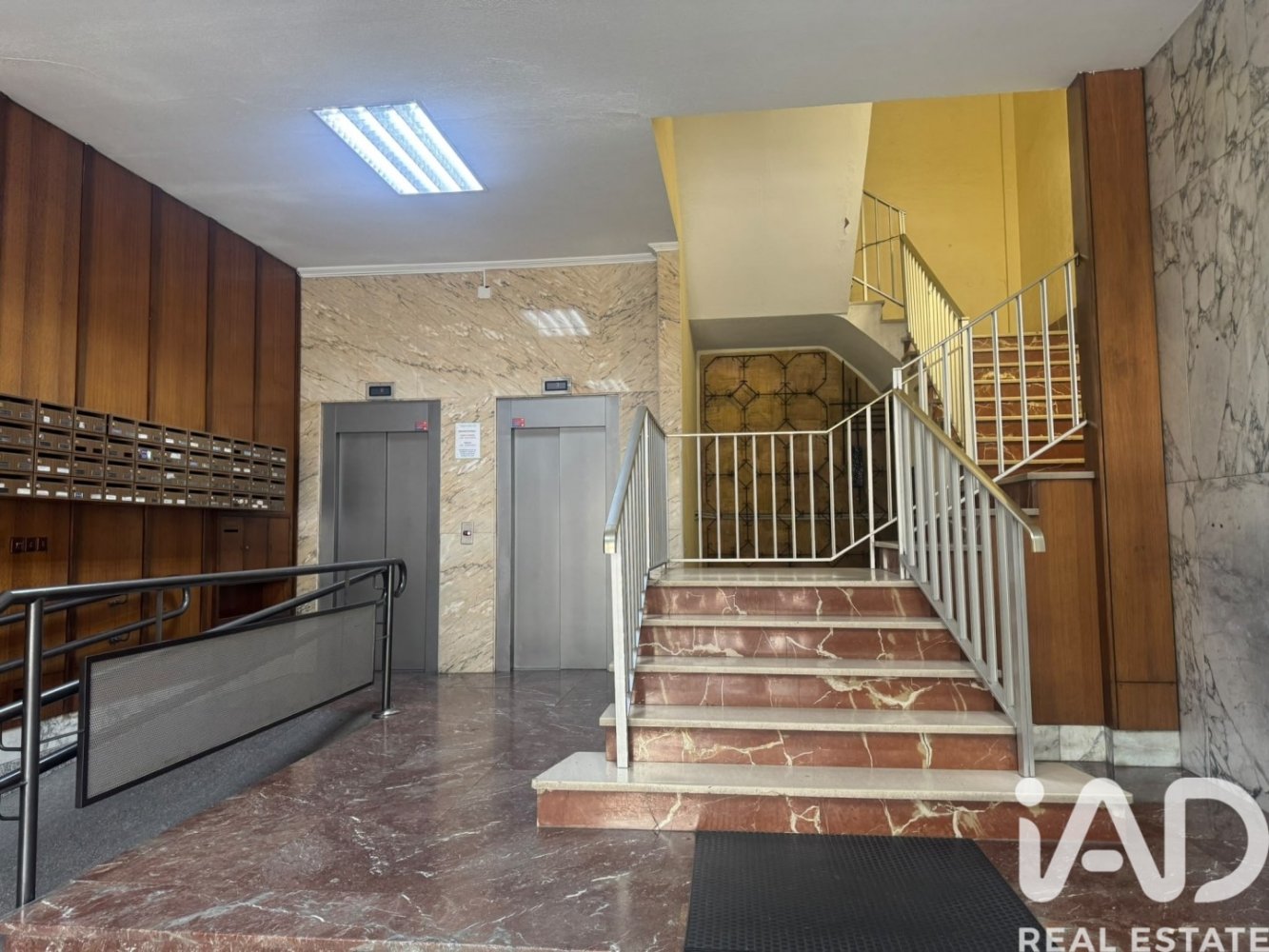 Commercial property in Talavera De La Reina, Toledo, Spain 112 sq.m. No. 199587