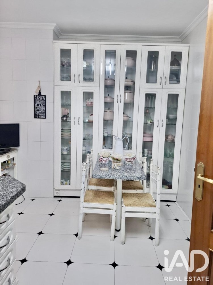 Dzīvoklis La Baneza, Leon, Spānijā 4 istabas, 158 m2 Nr. 197803