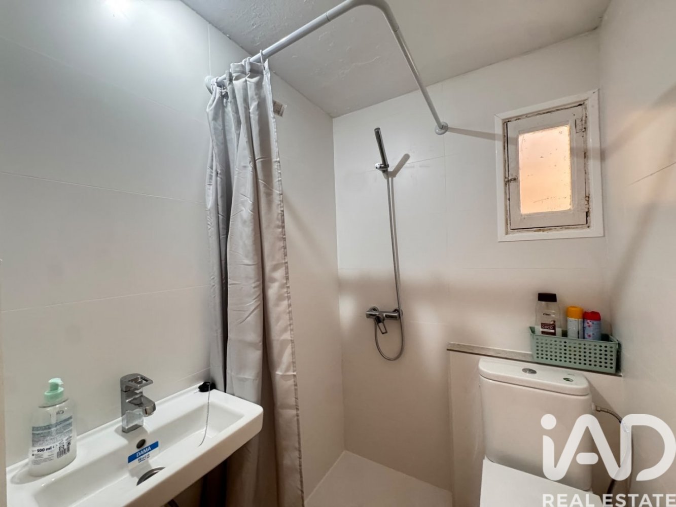 Dzīvoklis Barcelona, Spānijā 3 istabas, 54 m2 Nr. 197700
