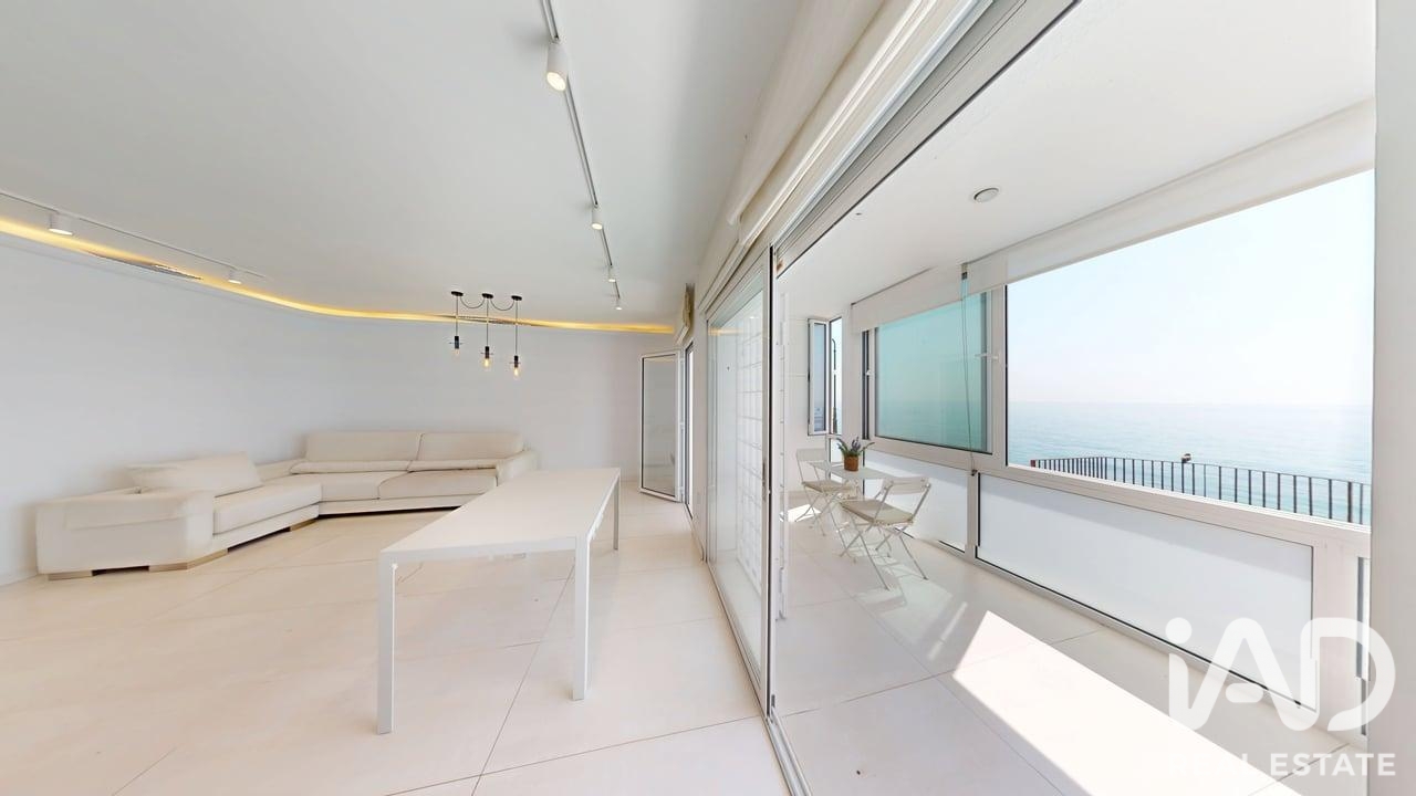 Apartment à Sant Pol de Mar, Barcelona, Espagne 3 chambres, 172 m2 No. 198704