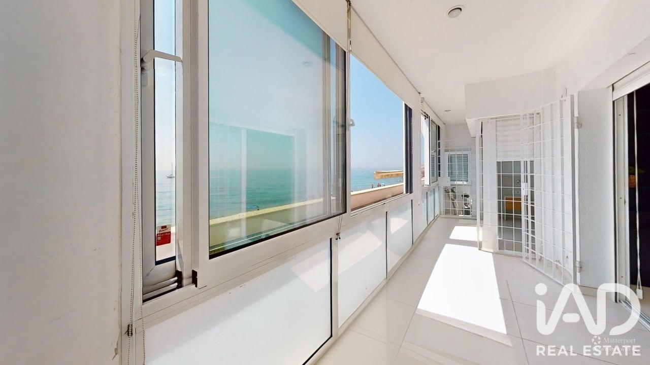 Apartment à Sant Pol de Mar, Barcelona, Espagne 3 chambres, 172 m2 No. 198704