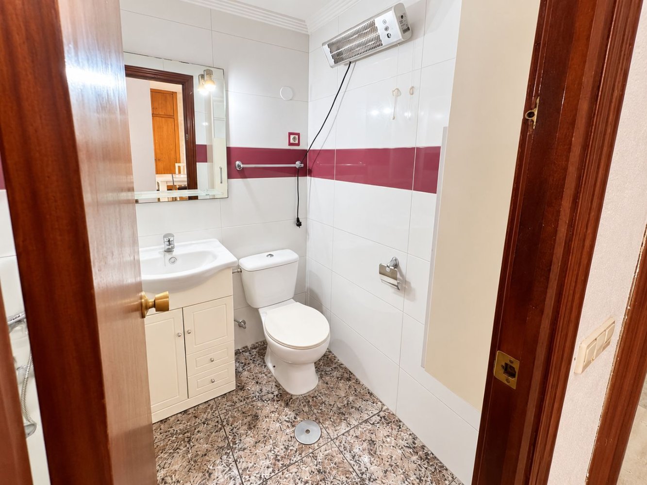 Apartamento en Torrevieja, Alicante, España 78 m2 No. 198747