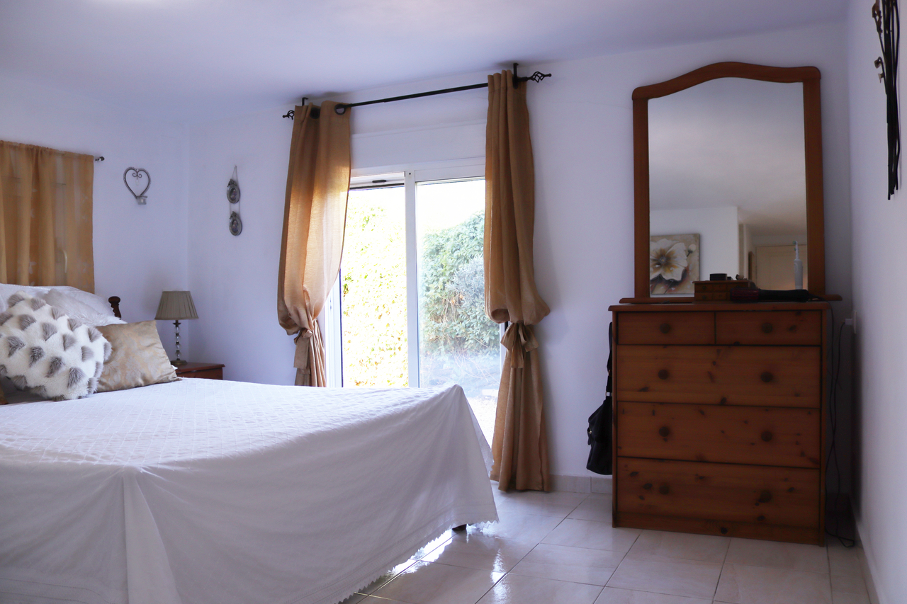 Villa a Orba, Alicante, Spagna 6 camere da letto, 178 mq. N° 197234